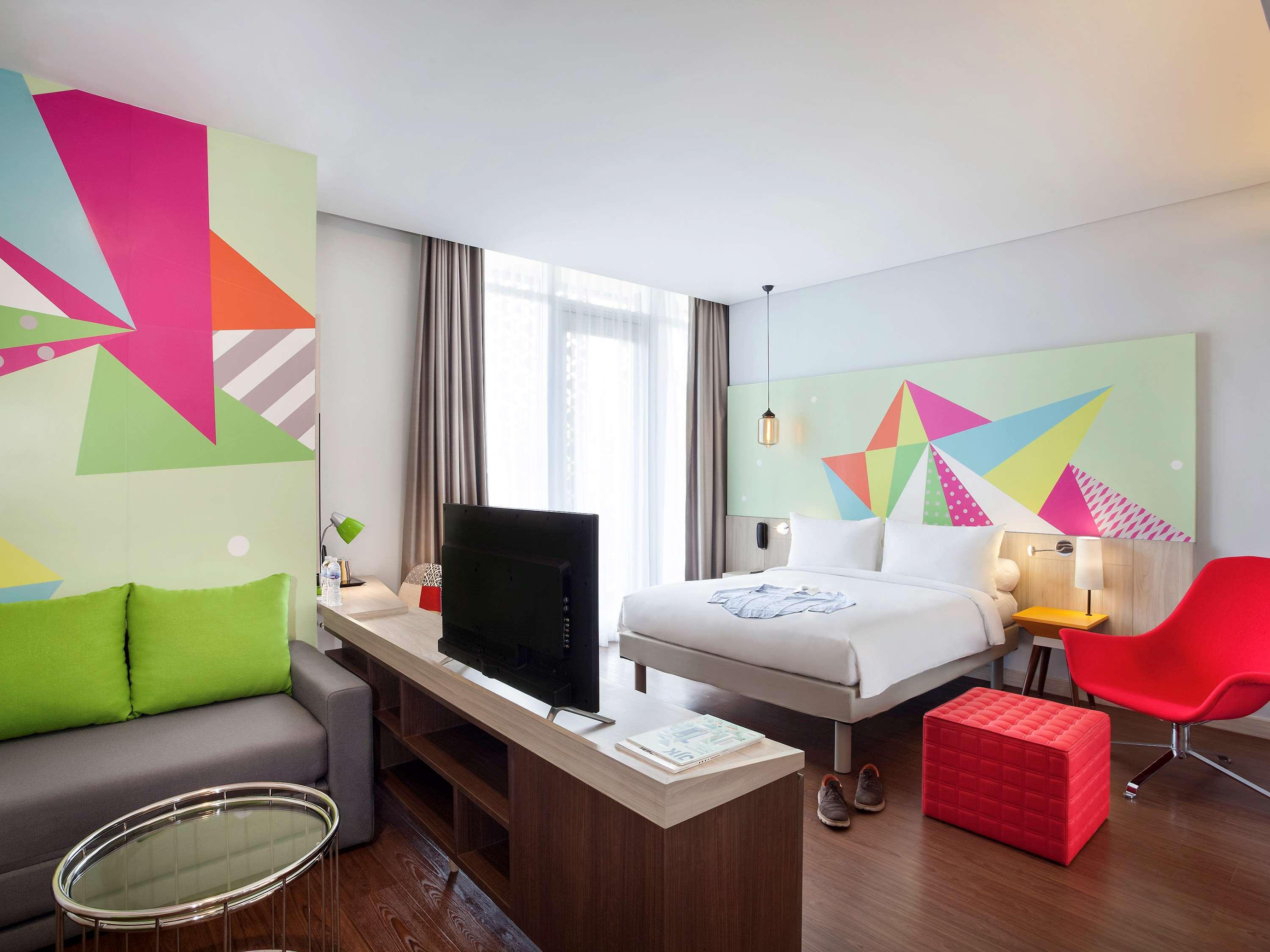 Ibis Styles Jakarta Sunter Buitenkant foto
